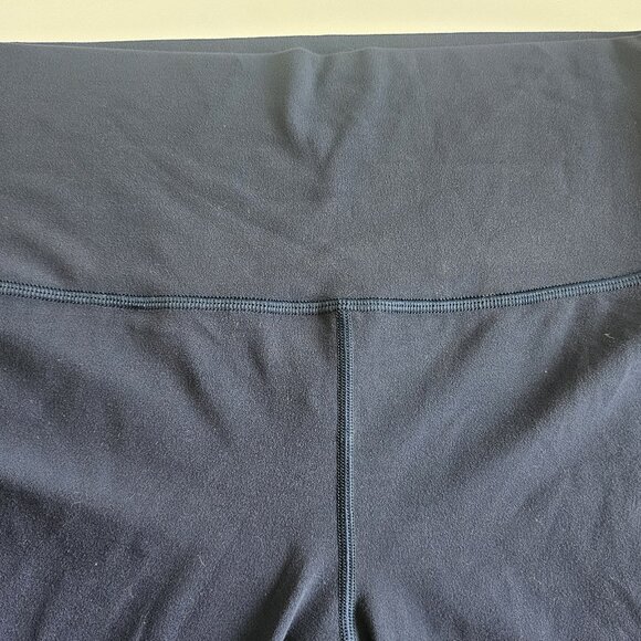 lululemon Align No Line™ High-Rise Pant 25", Blue, Size 10 - Picture 4 of 9